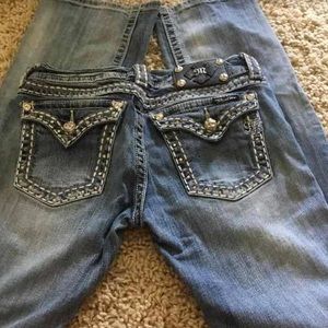 Light wash miss me jeans