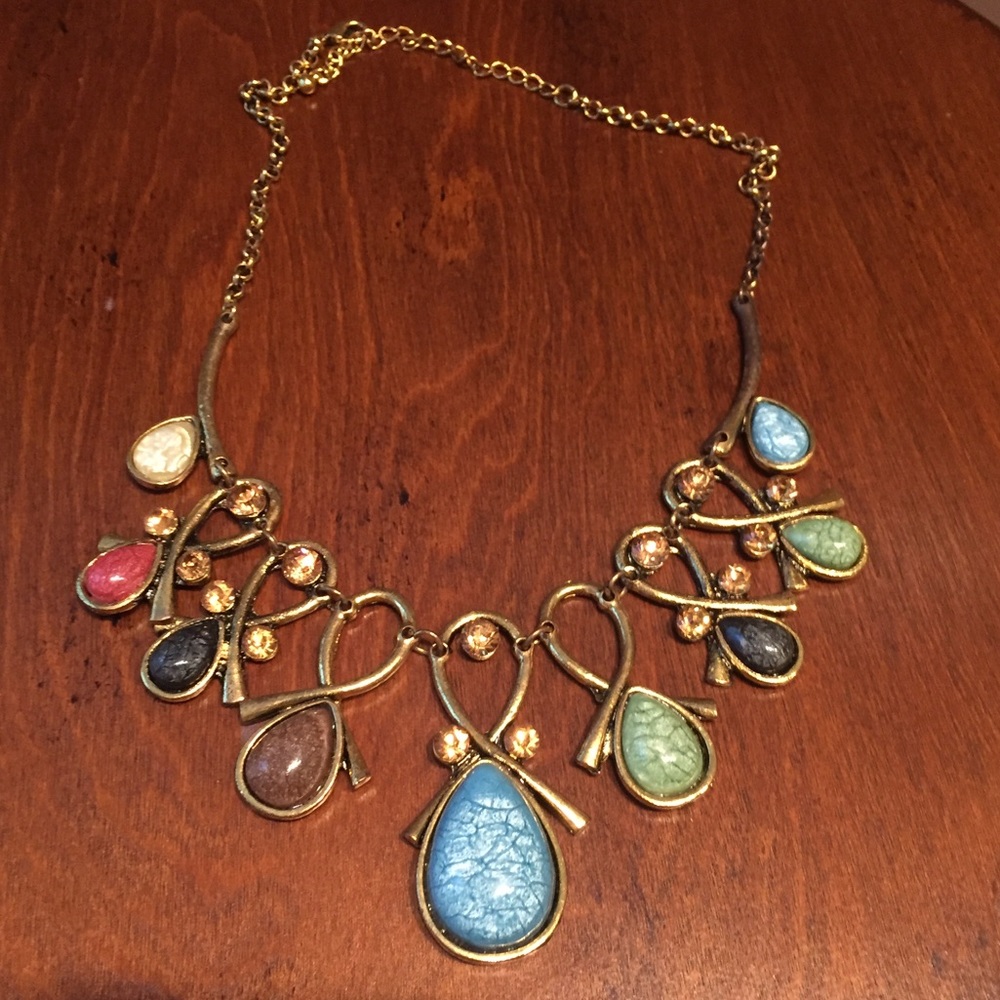 Francesca's Gold multi colored necklace