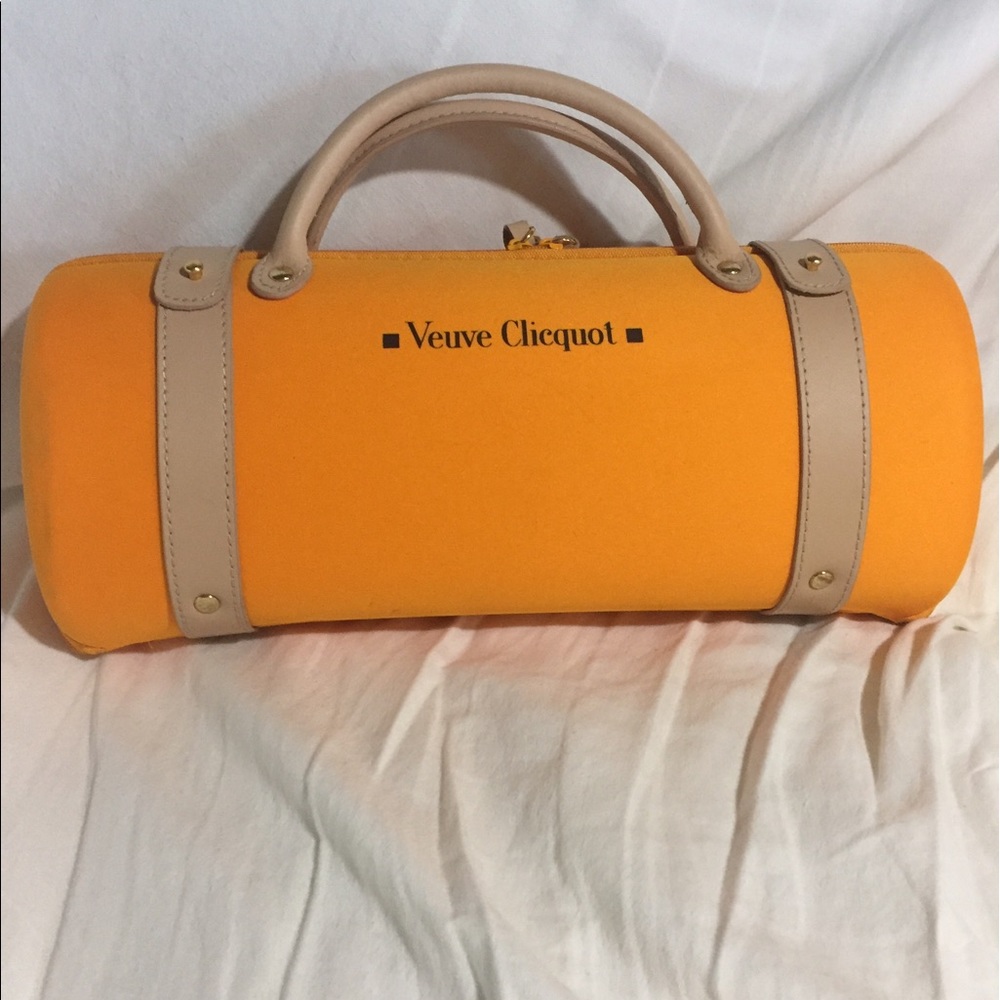 Veuve Cliquot champagne carrier or purse!
