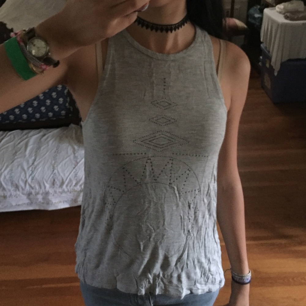 Tribal pattern muscle tee