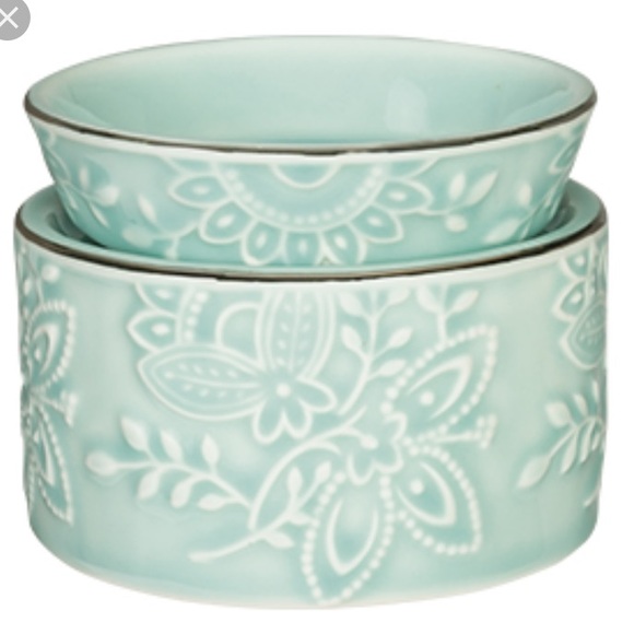 NEW IN BOX Isabella Scentsy Element Warmer - Picture 2 of 4