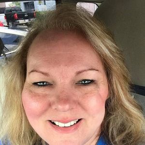 Meet your Posher, Charlotte