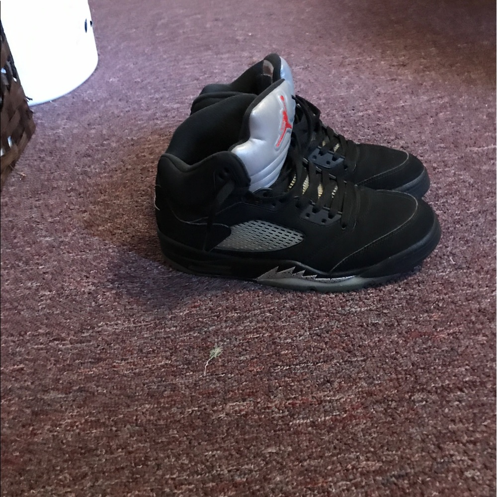 Jordan 5s metalic