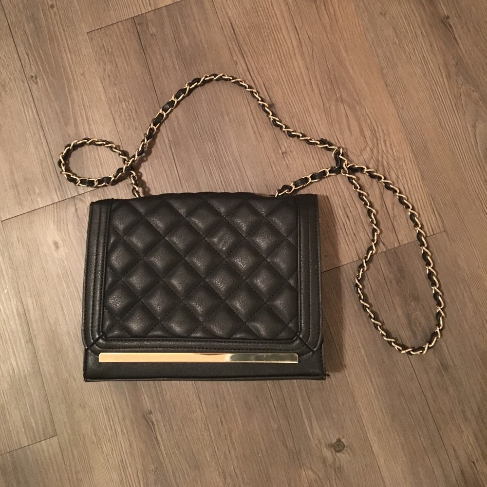 Quilted Cross body Bag