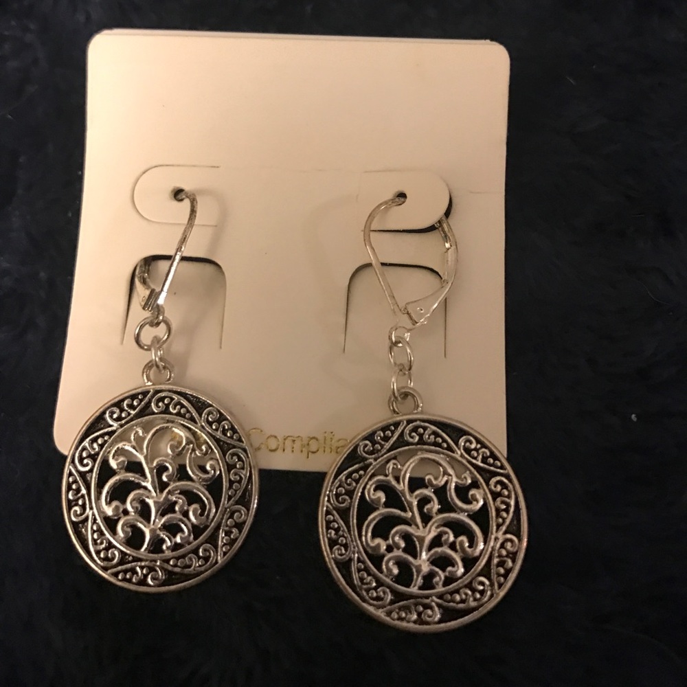 Dangling earrings
