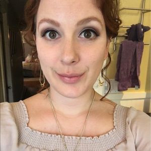 Meet your Posher, Melissa