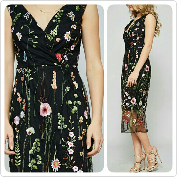 Embroidered Mesh Dress - Picture 4 of 6