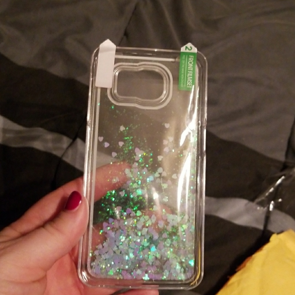 Phone case 💕📱 - Picture 2 of 3