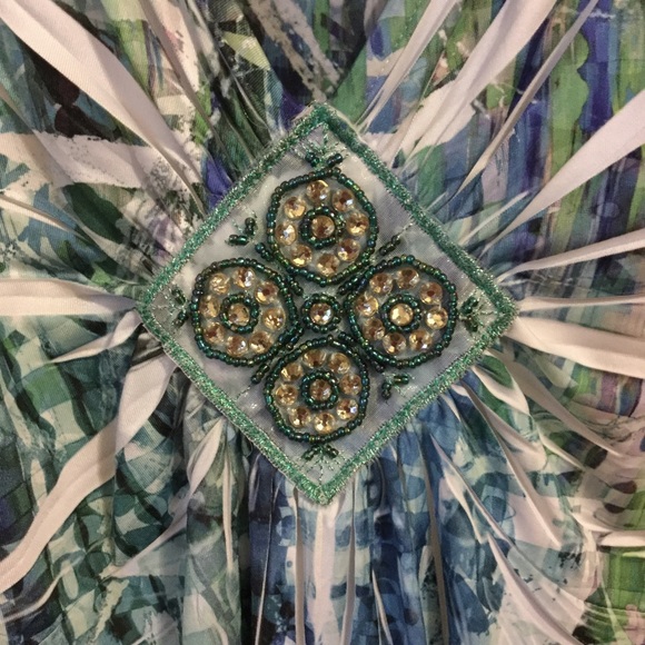 Apt. 9 Stretch V-Neck Embellished Top - Picture 5 of 7