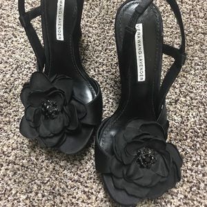 Amazing! Vera Wang Lavender Flower Satin Heels