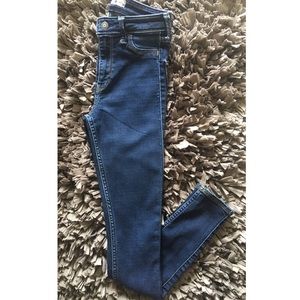 Hollister High Waisted Skinny Jeans  Size 00 (23)
