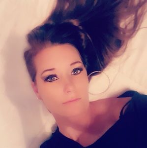 Meet your Posher, Teresa