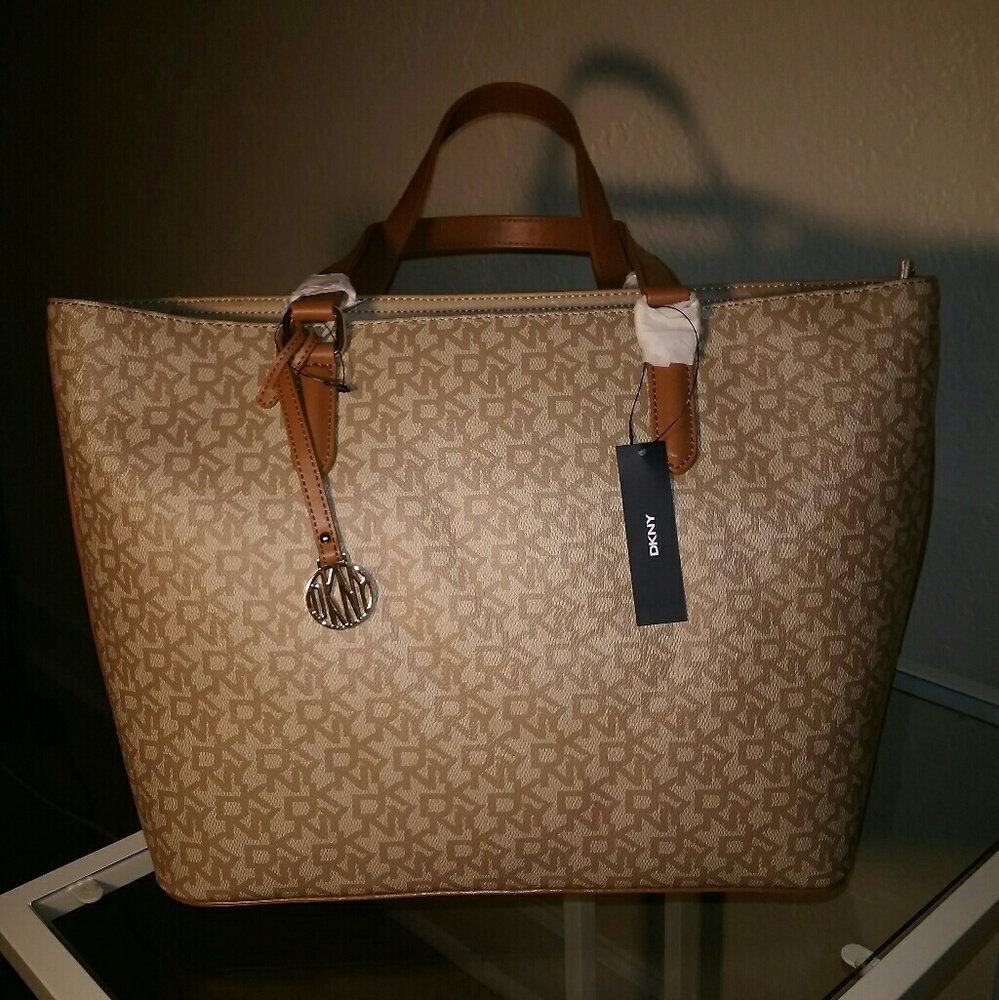 SOLD!!! New DKNY Purse Tote Satchel Tan Brown