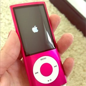 IPod Nano 5th Gen with Case