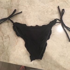 Ritchie bikini bottom scrunch butt