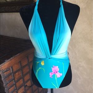 Gottex one piece bathing suit size 8/38