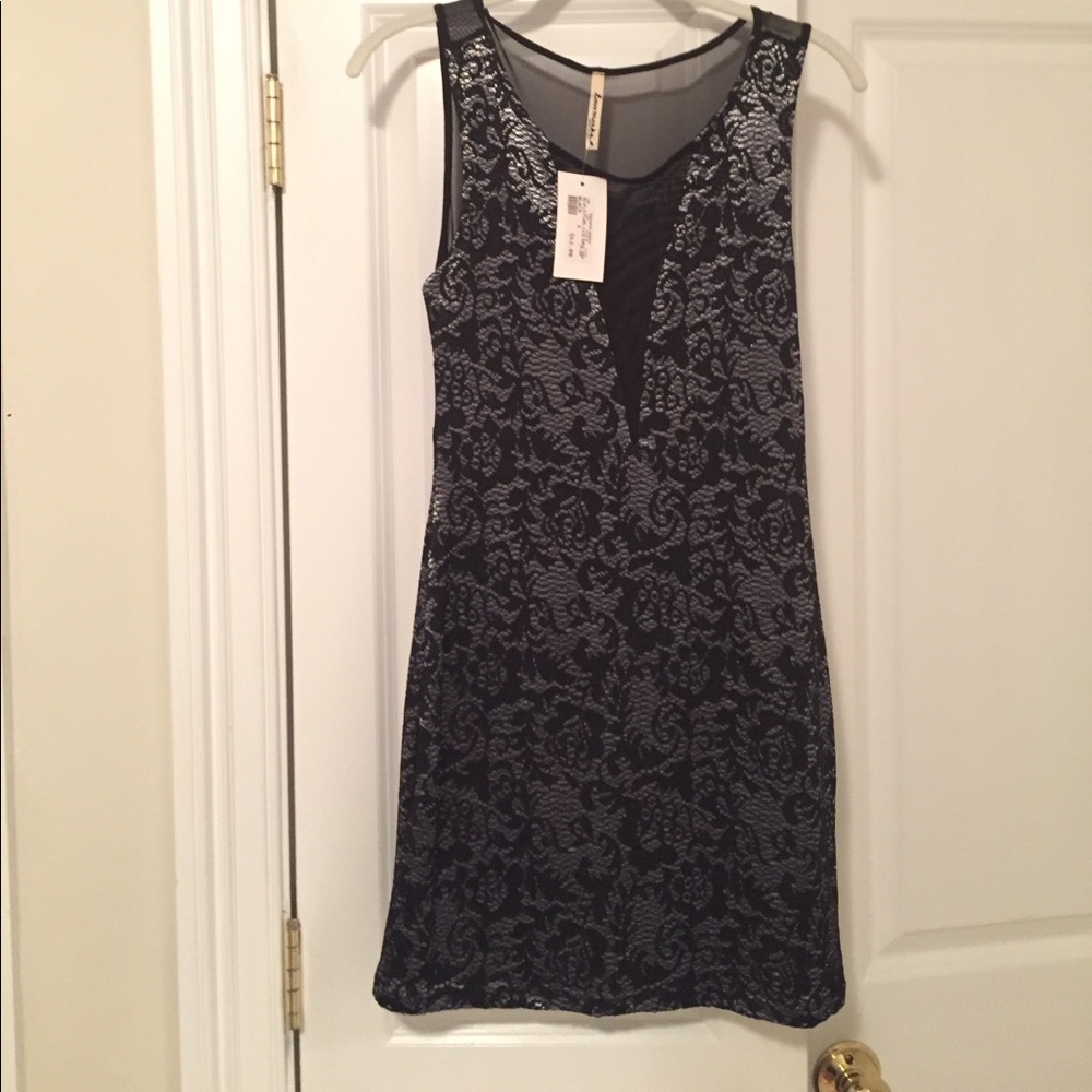 NEVER BEEN WORN DRESS