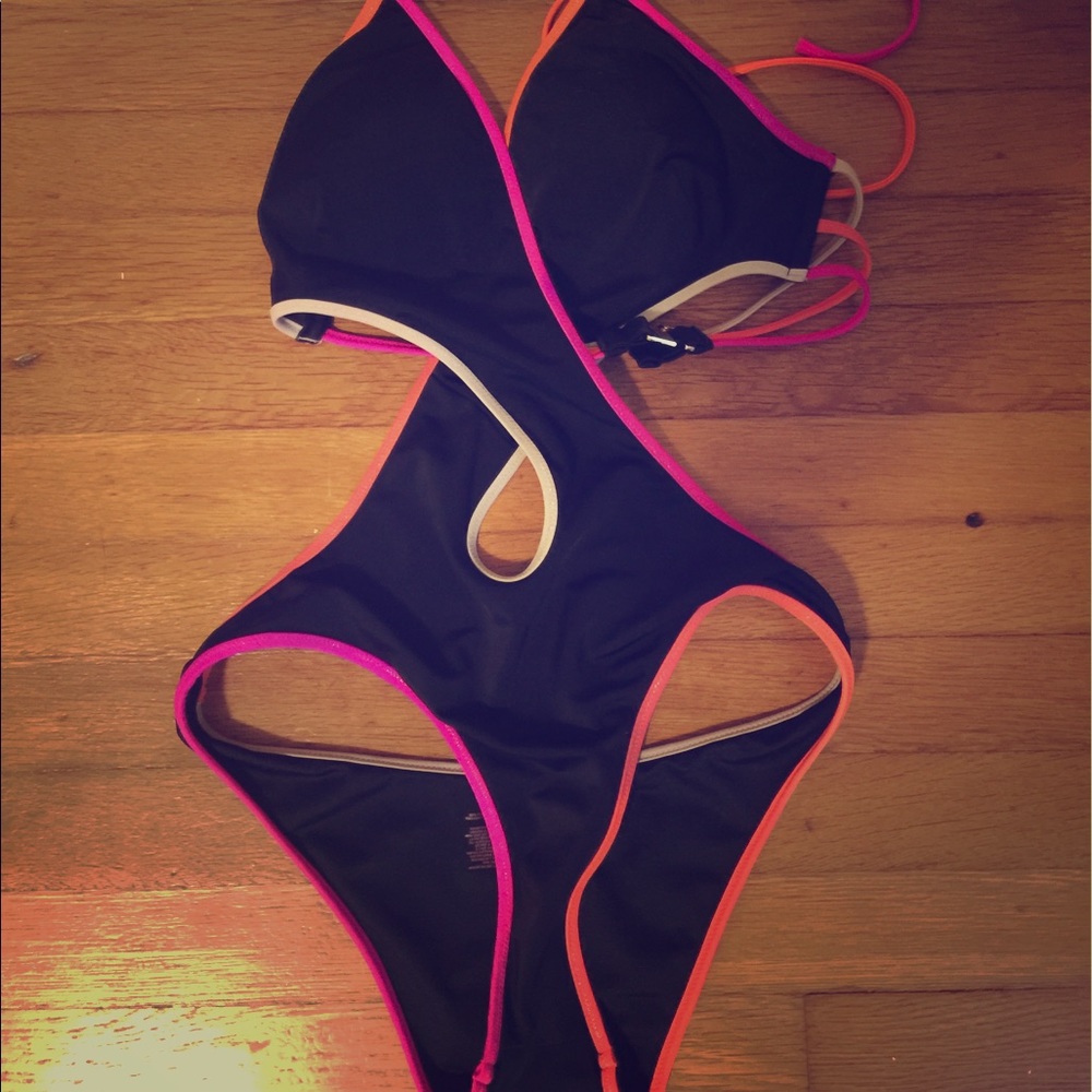 NWOT Victoria's Secret Swim One Piece