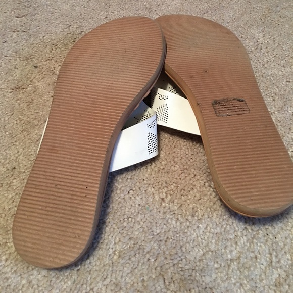 Sandals - Picture 3 of 3