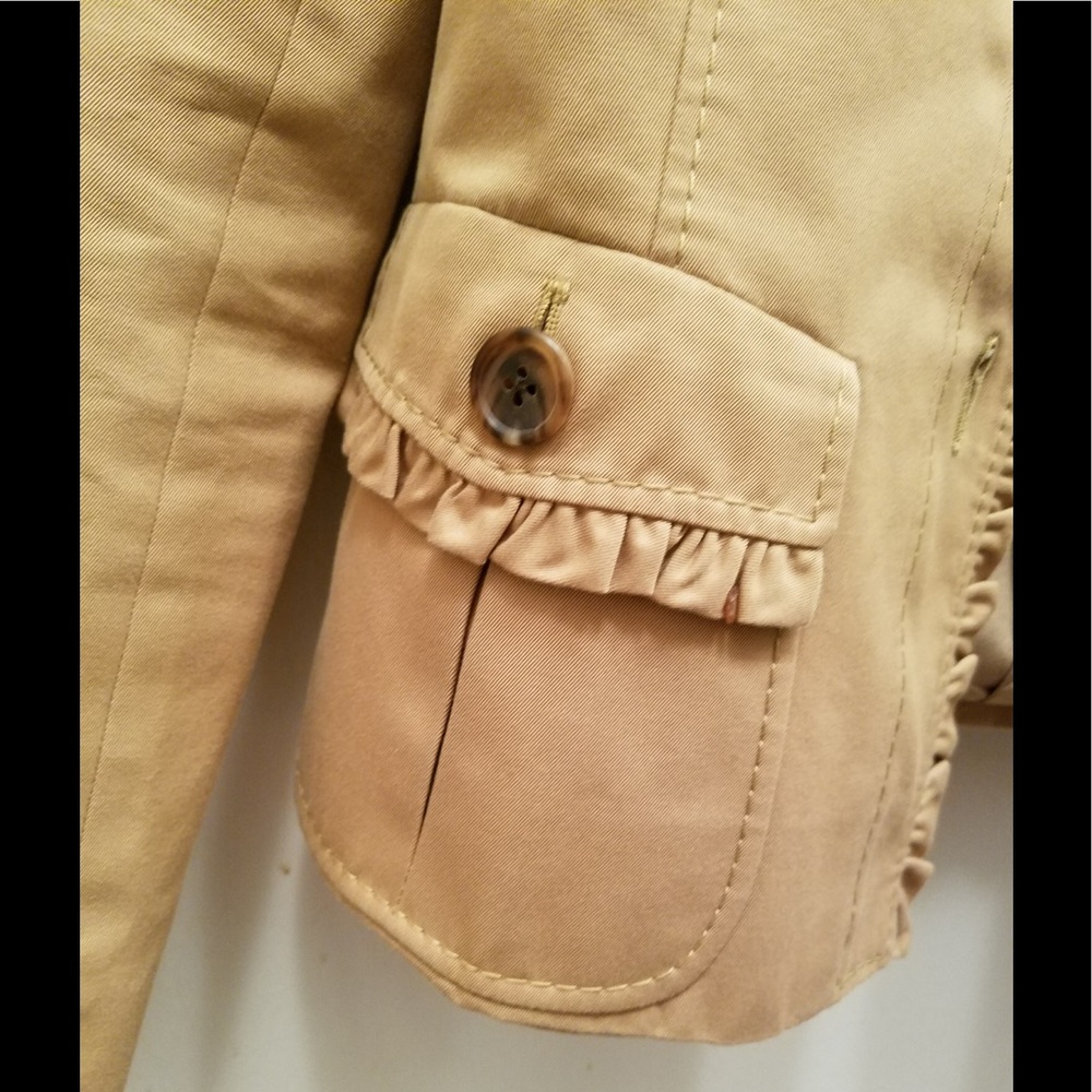 Valentino  ruffled tan  light jacket size 2 - Picture 6 of 8