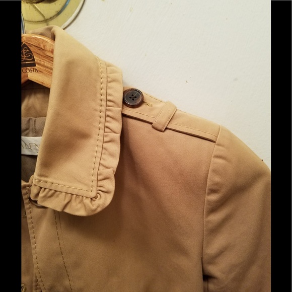 Valentino  ruffled tan  light jacket size 2 - Picture 3 of 8