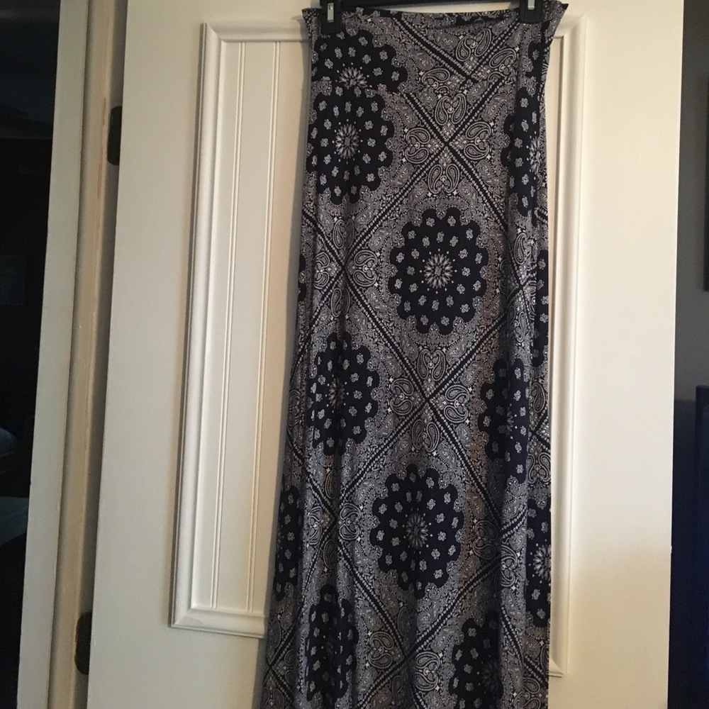 Paisley maxi skirt