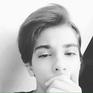 Meet your Posher, Ashton