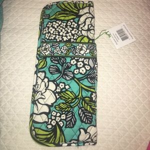 Vera Bradley straightener/ curlier cover