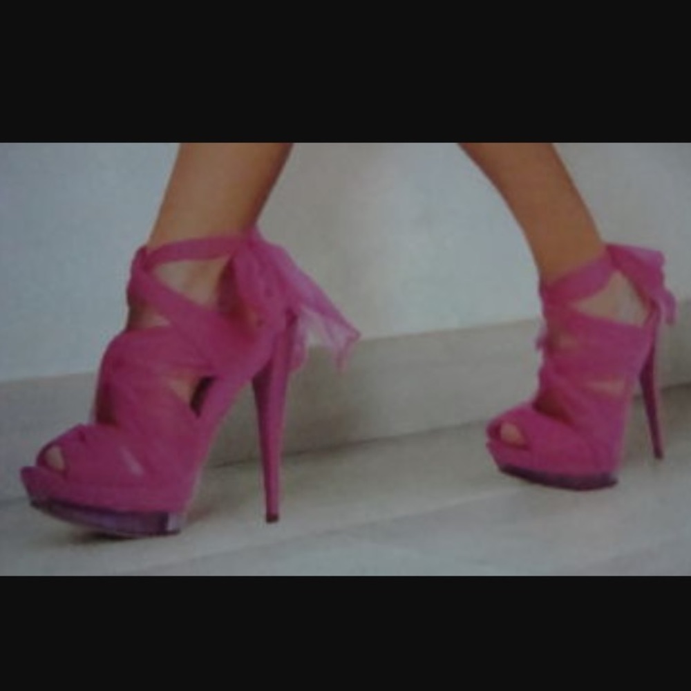 ANDREA heels - Picture 2 of 4