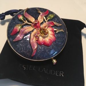 Estée Lauder Compact Powder With Orchid Swarovski