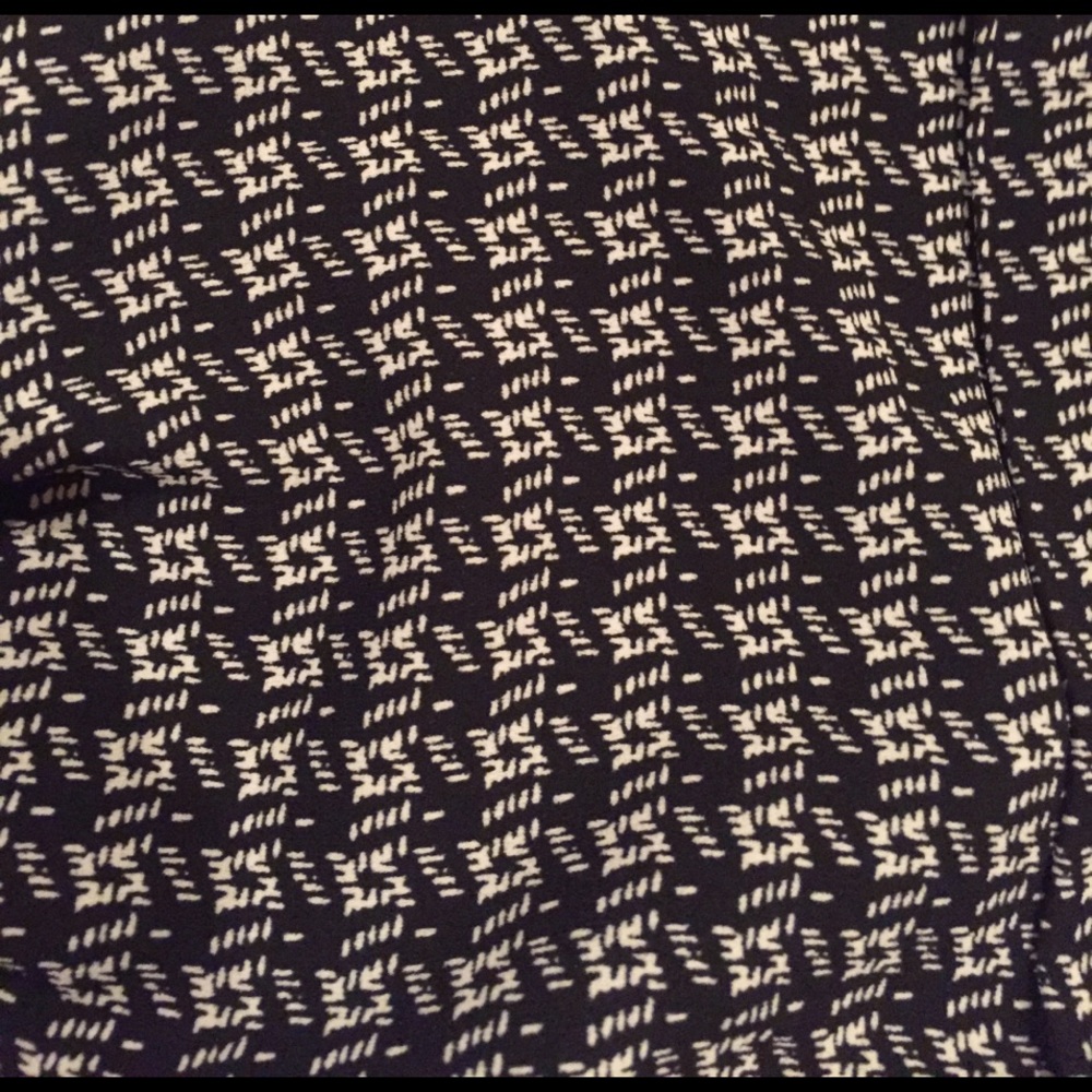 Patterned shorts - Picture 2 of 2