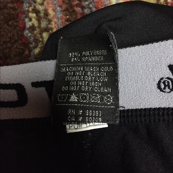 Youth large Easton sliding/ spandex shorts - Picture 4 of 4