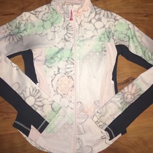 Lululemon Athletics Jacket size 6