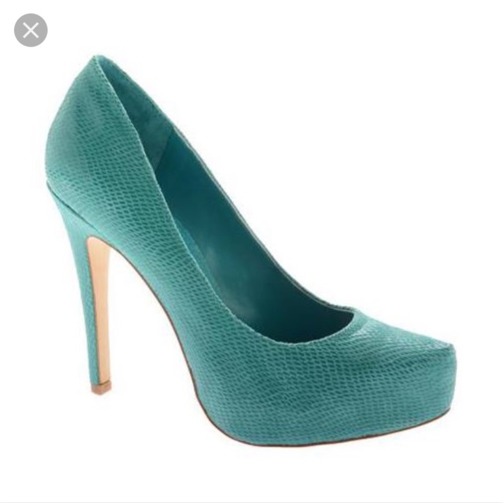 Bcbgeneration sexy platform heels amazing color