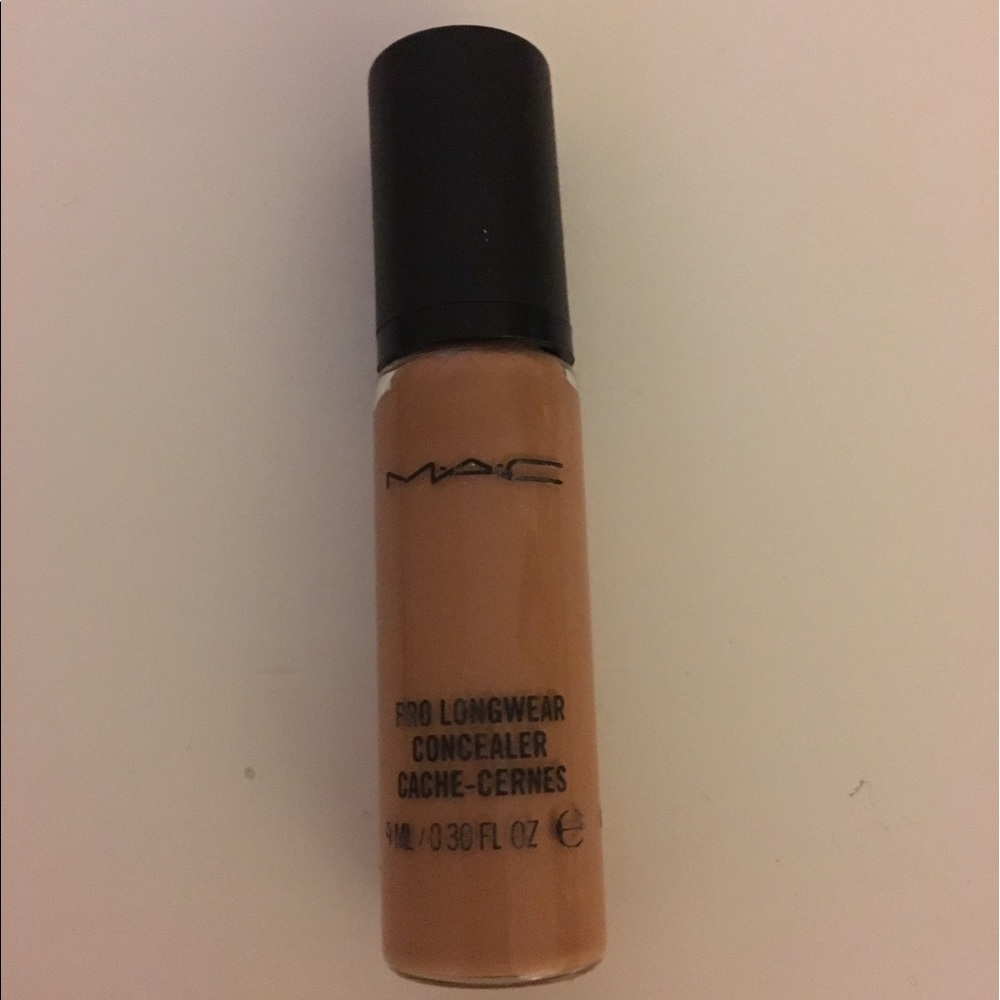 MAC Cosmetics Pro Longwear Concealer