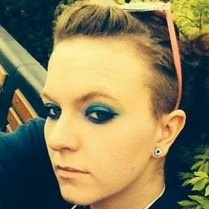 Meet your Posher, Denika