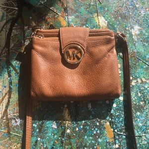 Vintage Michael Kors cross body organizer bag