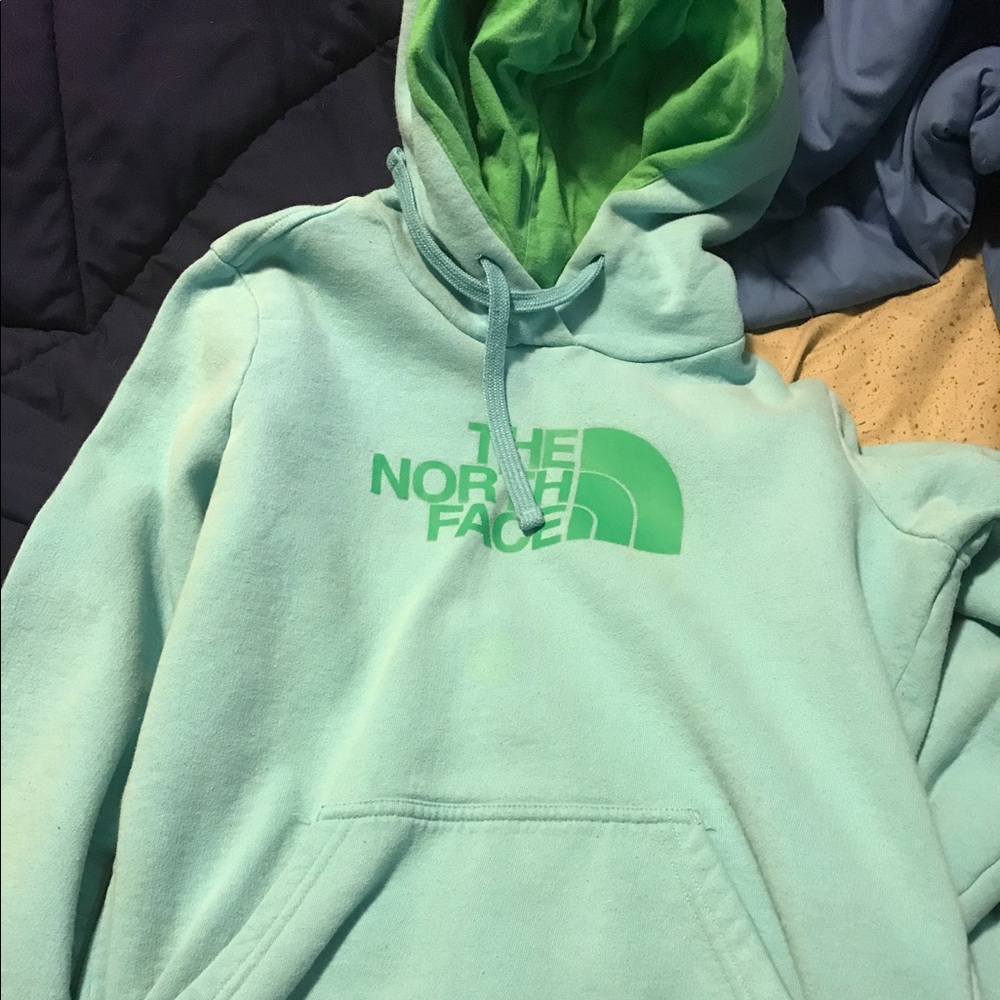 Size small north face
