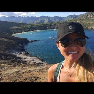 Meet your Posher, Marki