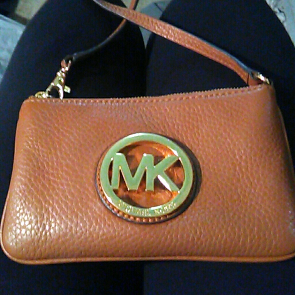 Michael Kors Wristlet