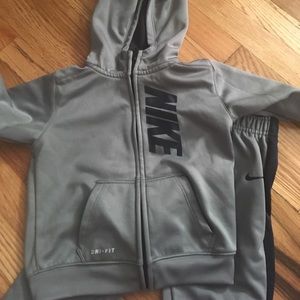 Nike jogger 2 piece