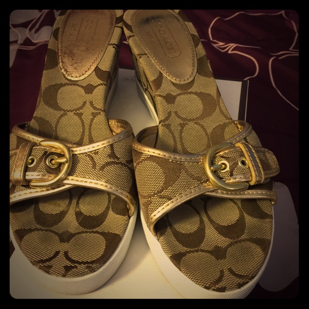 Coach sandal