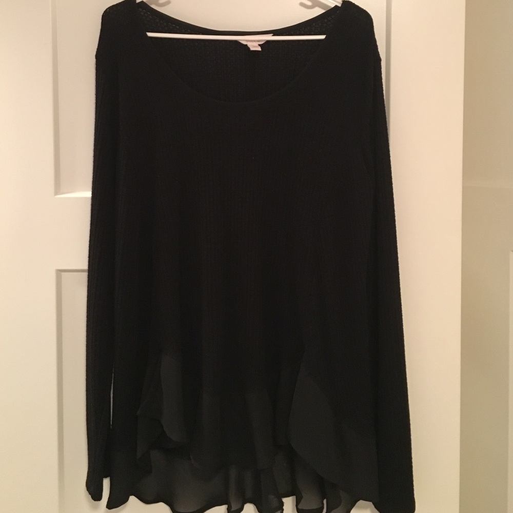 Sun & Shadow Thermal Top with Ruffles
