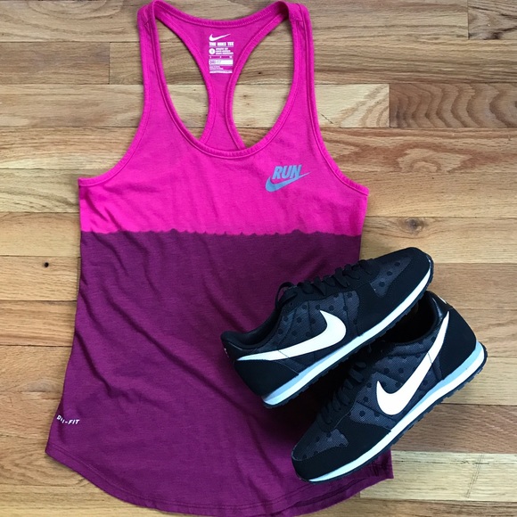 Nike Tops - ✨FINAL MARKDOWN✨Nike Ombré Tank