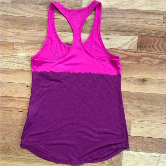 ✨FINAL MARKDOWN✨Nike Ombré Tank - Picture 3 of 3