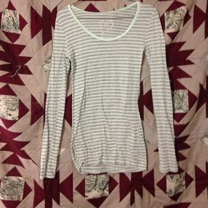 Rue 21 real and grey top.