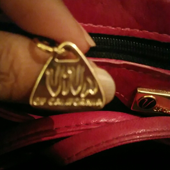 Beautiful Fushia Pink Clutch/ Crossbody - Picture 2 of 8