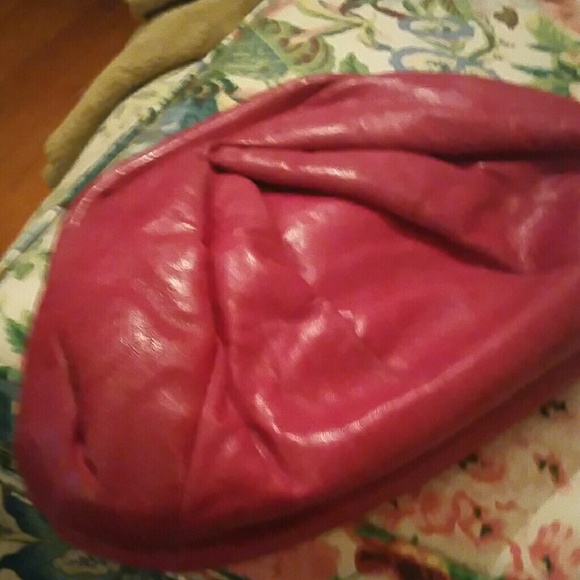 Beautiful Fushia Pink Clutch/ Crossbody - Picture 4 of 8