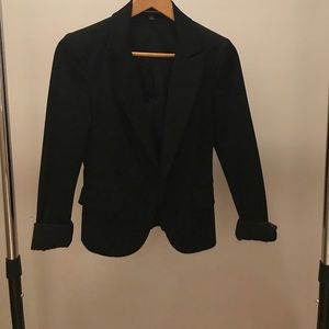 Black tailored blazer
