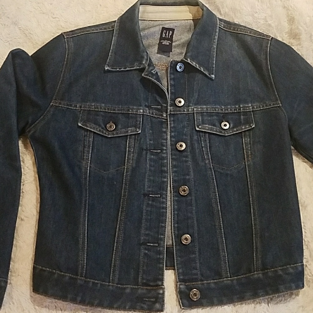 Gap denim jacket gently loved